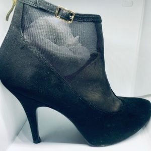 Levity Black booties with Mesh Insert